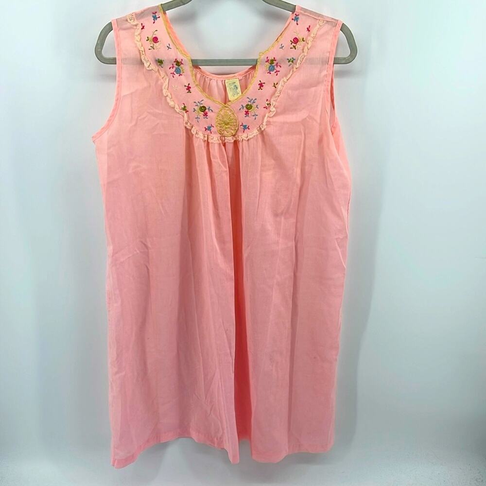 Vintage Coquette Katz embroidered scoop neck lace detail sleeveless nightgown